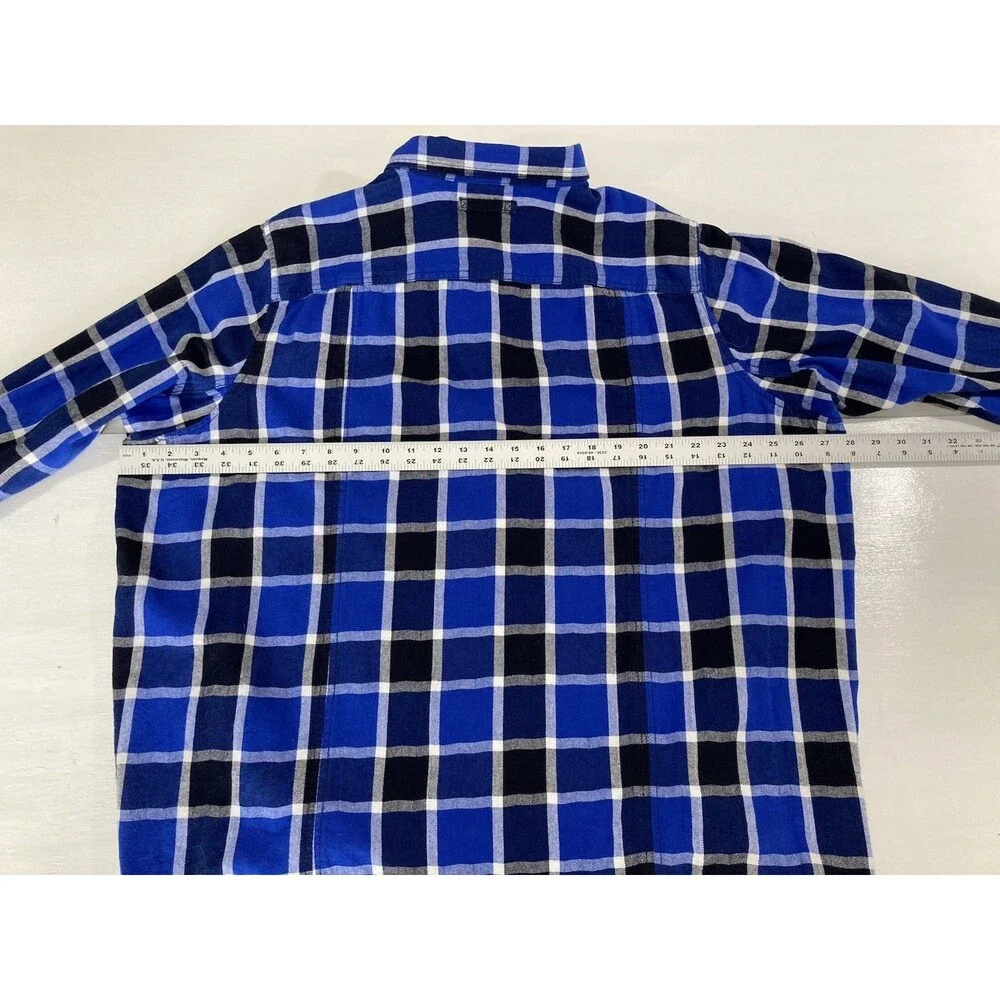 Duluth Flannel Shirt Womens 3X Blue White Plaid Free Swinging Button Up Top - Picture 7 of 8